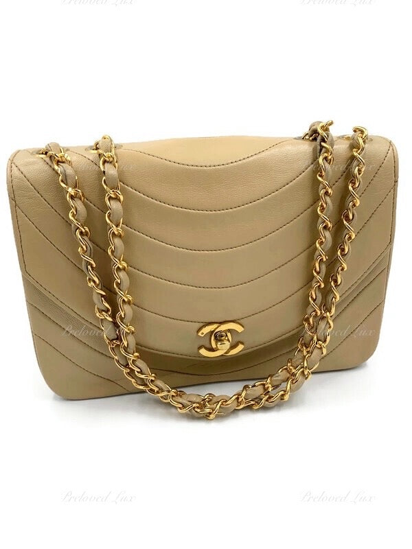 Vintage beige chanel bag Outlet