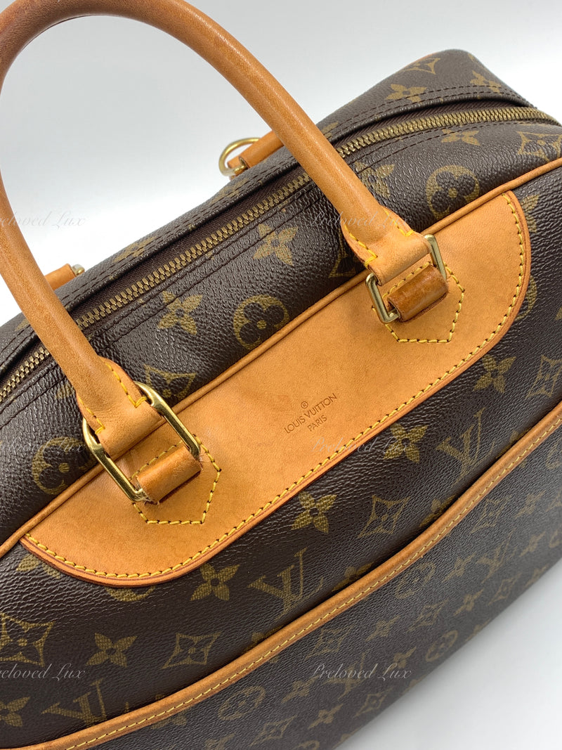 Louis Vuitton Deauville Monogram Travel/ Weekend Bag – Dyva's Closet