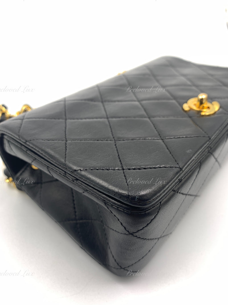 CHANEL Vintage Lambskin Small Full Flap Bag black/gold hardware