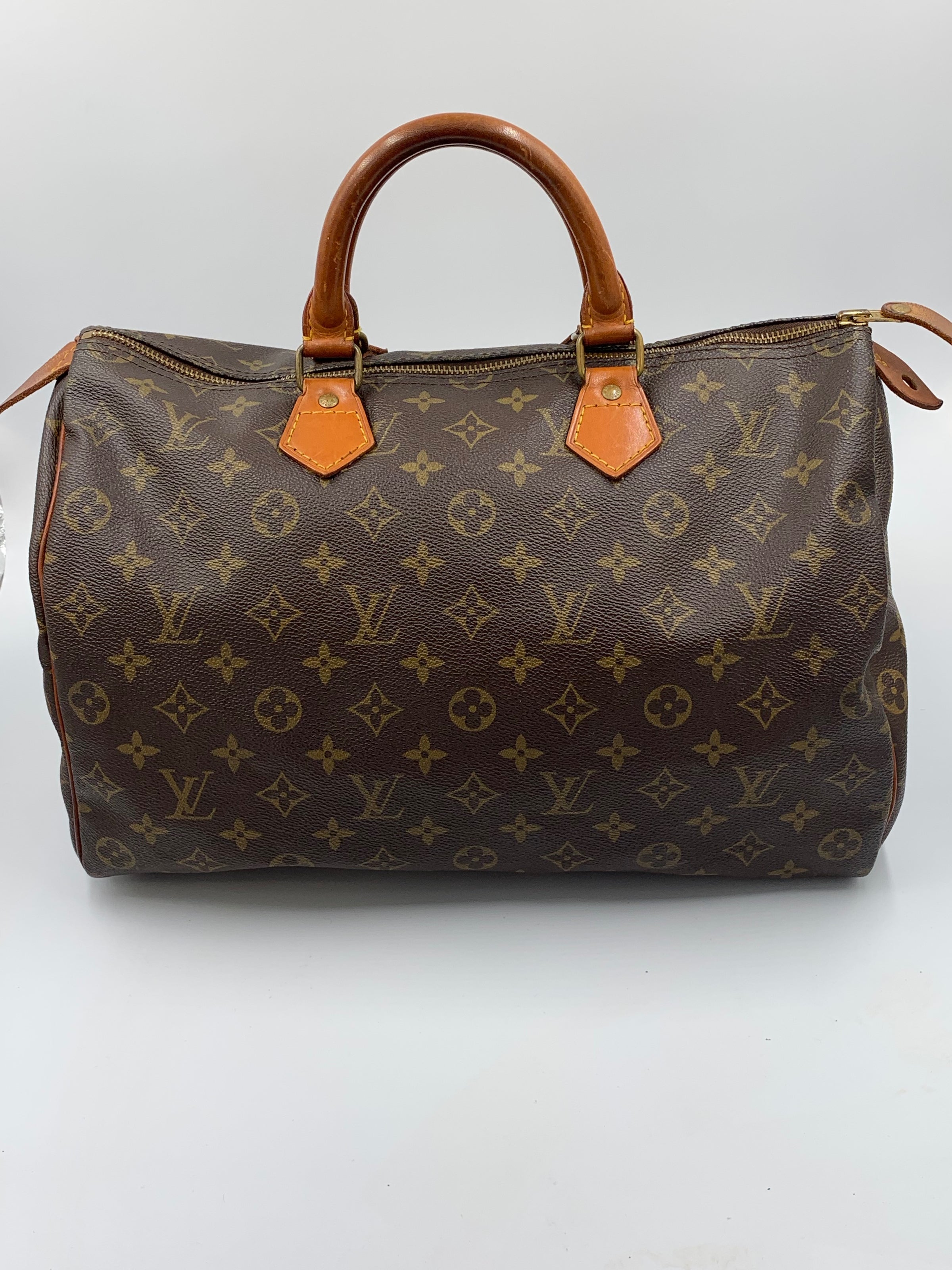 Sold-LOUIS VUITTON Monogram Speedy 35 – Preloved Lux