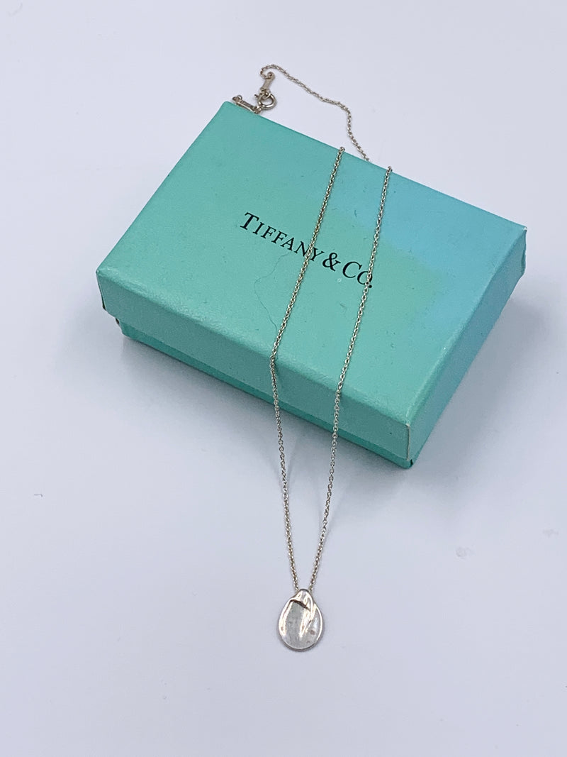 Tiffany & Co 925 Silver Elsa Peretti Madonna Pendant Necklace