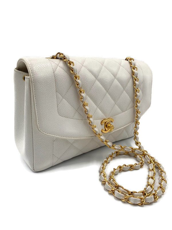 1990s Chanel White Quilted Lambskin Vintage Small Diana Classic