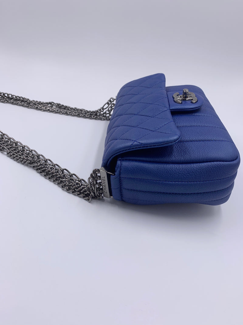 CHANEL CC Calfskin Blue Mini Flap Shoulder Bag/Ruthenium Hardware