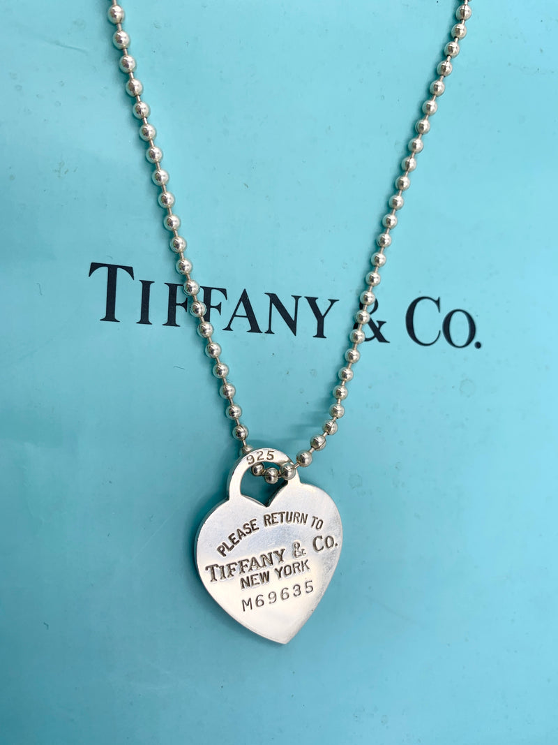 Sold-Tiffany & Co 925 Silver Return to Tiffany Heart Tag Necklace