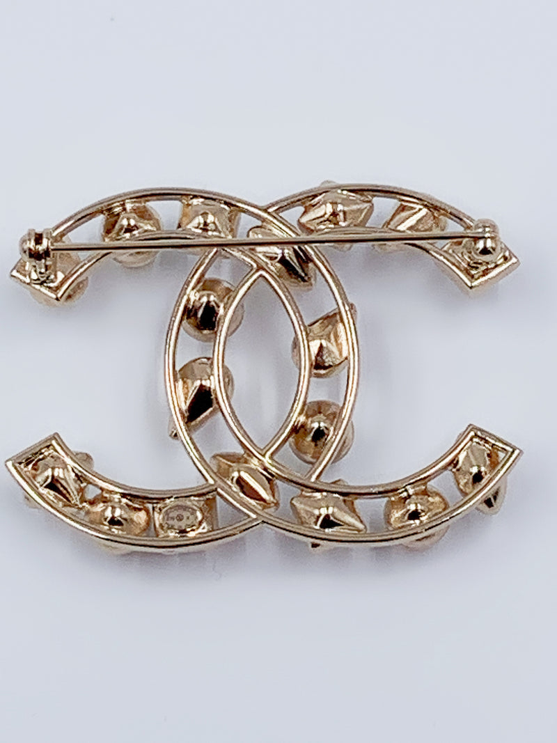 Sold-CHANEL CC Gold Rhinestones and Pearl Brooch C237