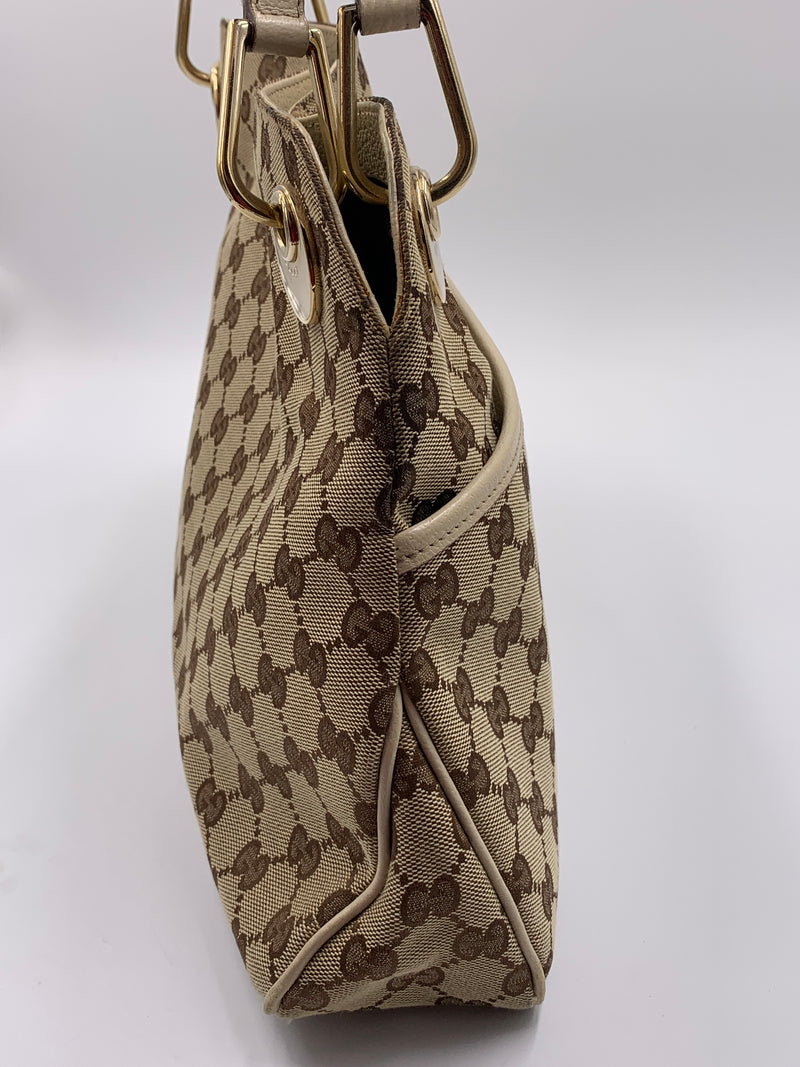 Sold-GUCCI GG Brown Shoulder Bag