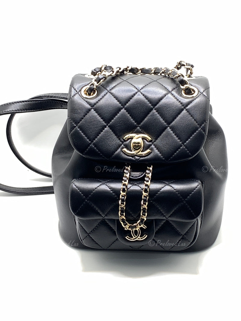 Leather backpack Chanel Black in Leather - 21468302