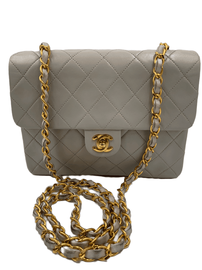 chanel purse that lights up