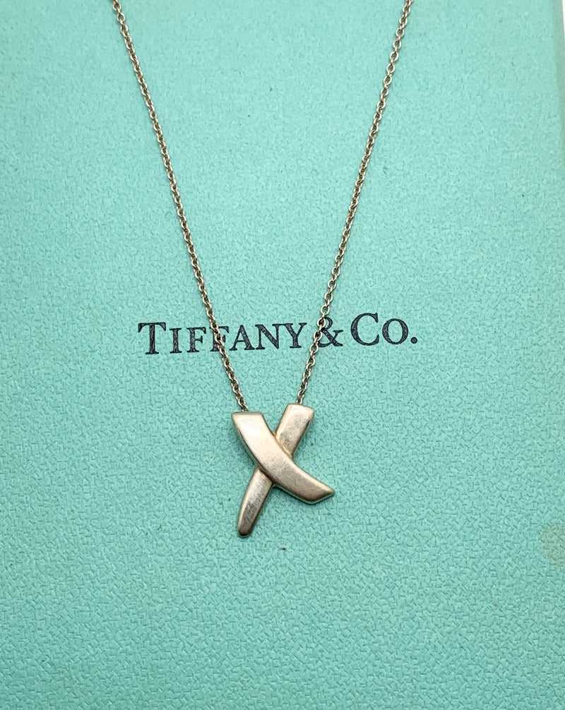 Tiffany & Co 925 Silver Paloma Picasso X Kiss Small Size Pendant Necklace