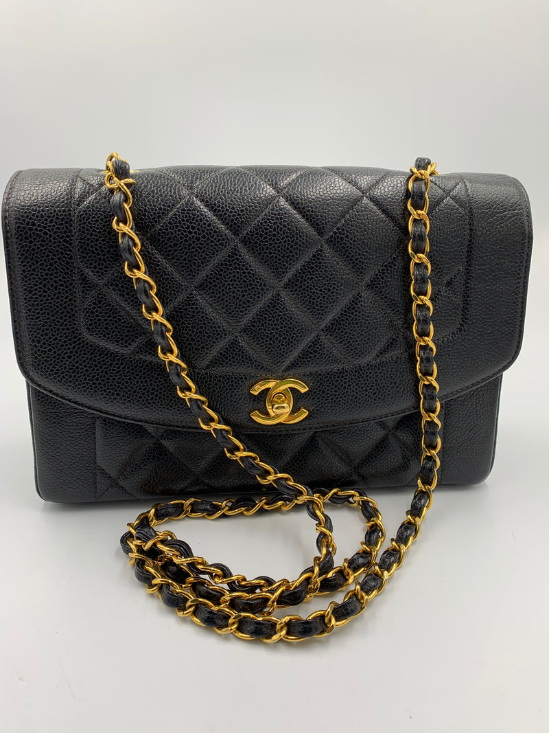 Sold-CHANEL Caviar Medium Diana Black in Gold Hardware