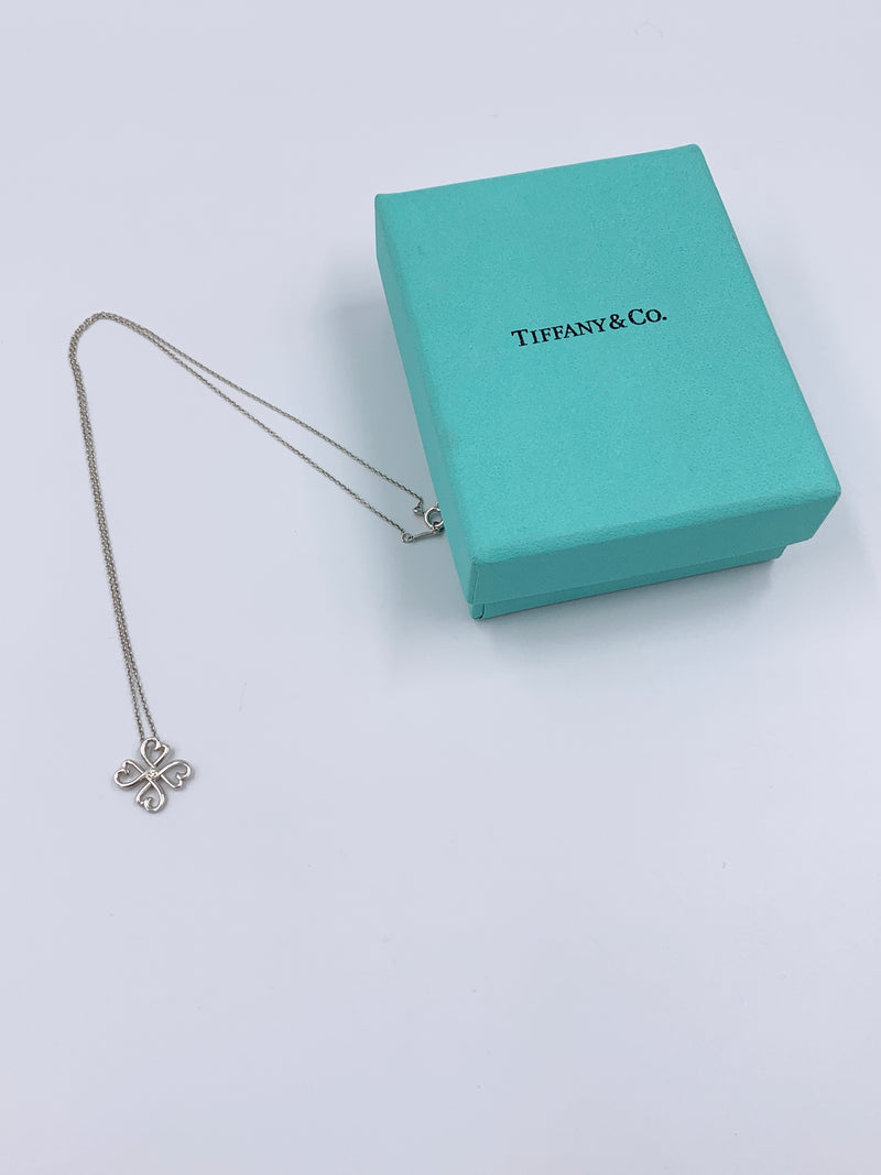 Sold-Tiffany & Co 925 Silver Paloma Picasso Loving Heart Pendent with Round Diamond Necklace