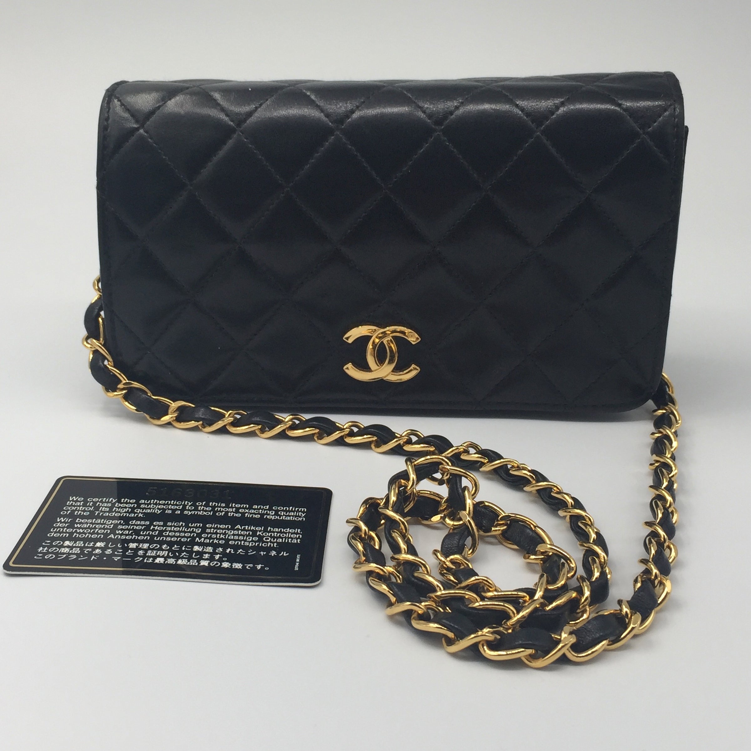 Buy Chanel Pre-loved CHANEL Mini Matelasse 20 Chain ​​Shoulder Bag Lambskin  Black Gold Hardware Vintage 2023 Online