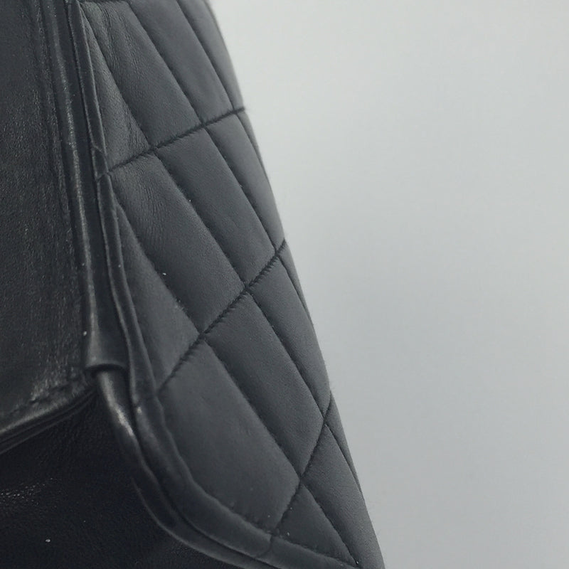 Sold-CHANEL Classic Lambskin Chain Mini Full Flap Bag 19 black/gold