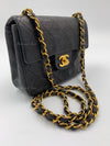 CHANEL Classic Lambskin Chain Mini Square Flap Bag black in Gold Hardware