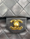 CHANEL Classic Lambskin Chain Mini Square Flap Bag black in Gold Hardware