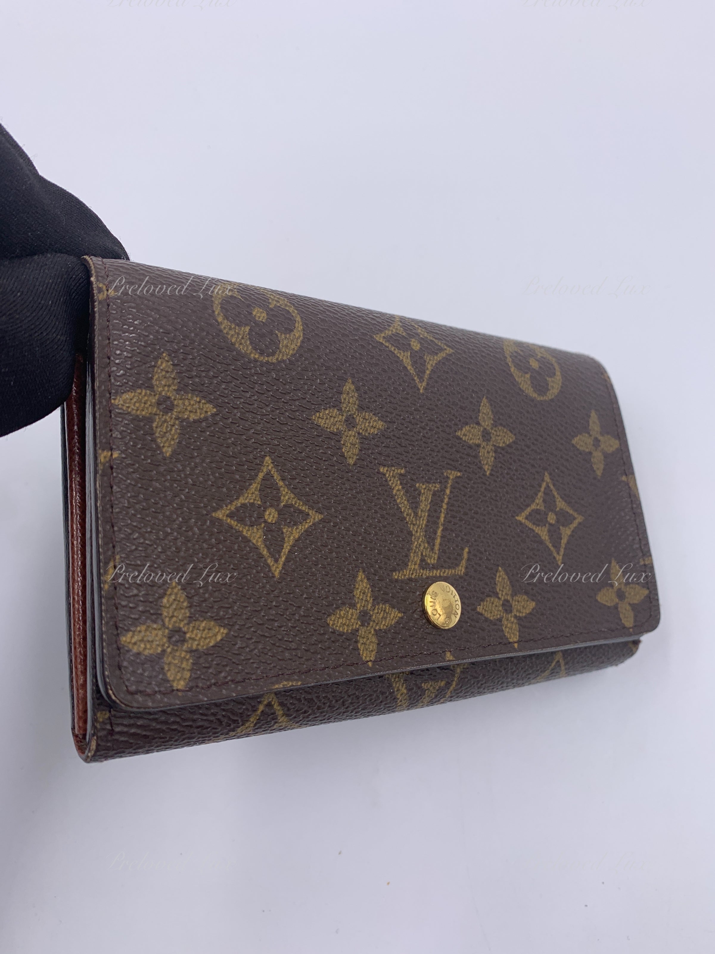 LOUIS VUITTON Monogram Wallet Preowned luxury Canada Consignment Preloved Lux