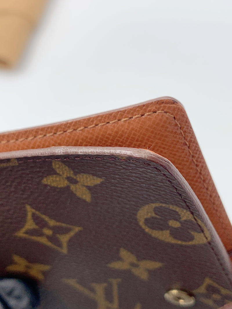 Sold-LOUIS VUITTON Monogram Canvas Small Ring Agenda (2)