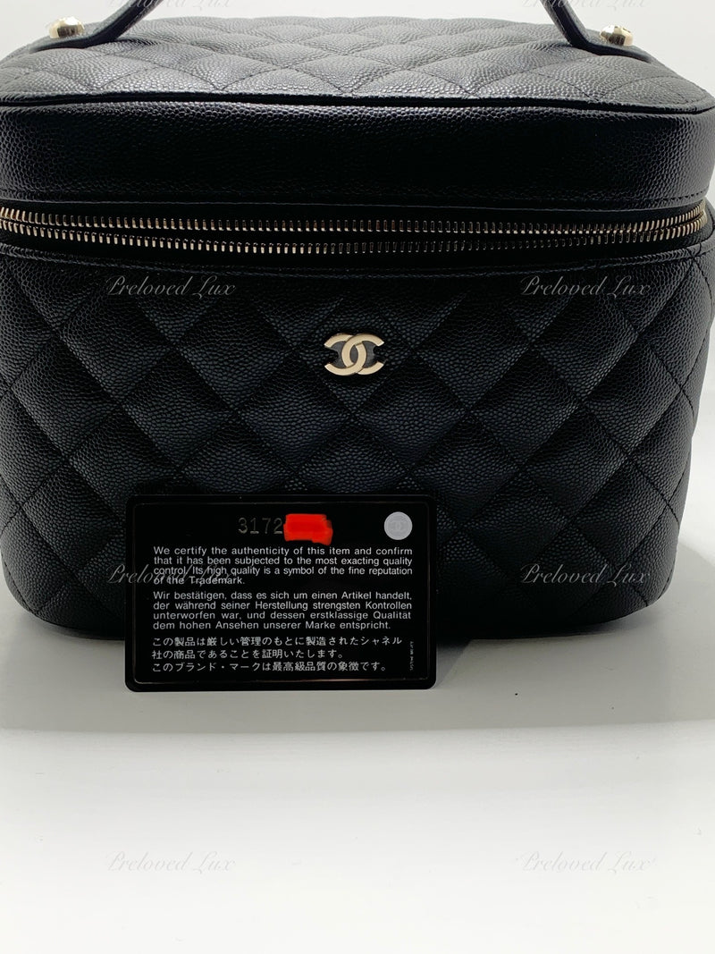 Sold-CHANEL Black Caviar Vanity Cosmetic Bag in Gold Hardware