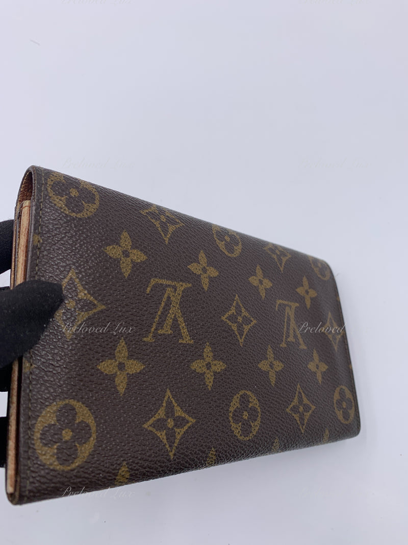 lv trifold long wallet