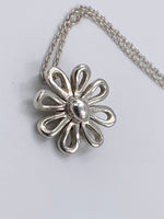 Sold-Tiffany & Co Silver 925 Paloma Picasso Daisy Flower Pendant Necklace