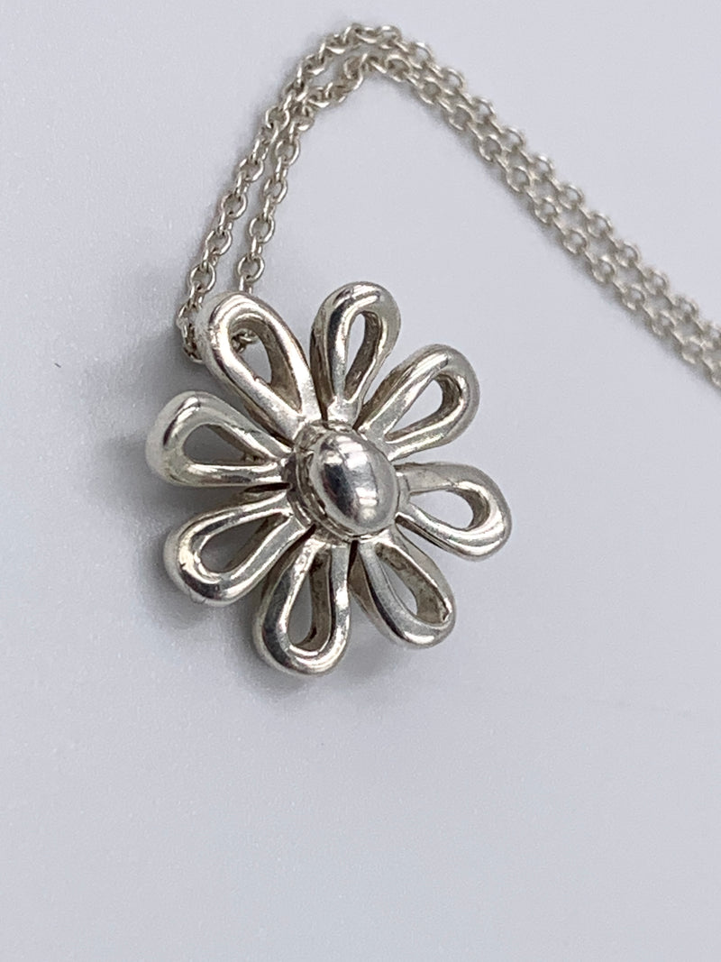 Tiffany & Co Silver 925 Paloma Picasso Daisy Flower Pendant Necklace