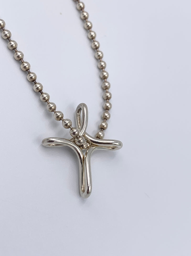 Tiffany & Co 925 Silver Elsa Peretti Medium Size Infinity Cross Pendant Necklace