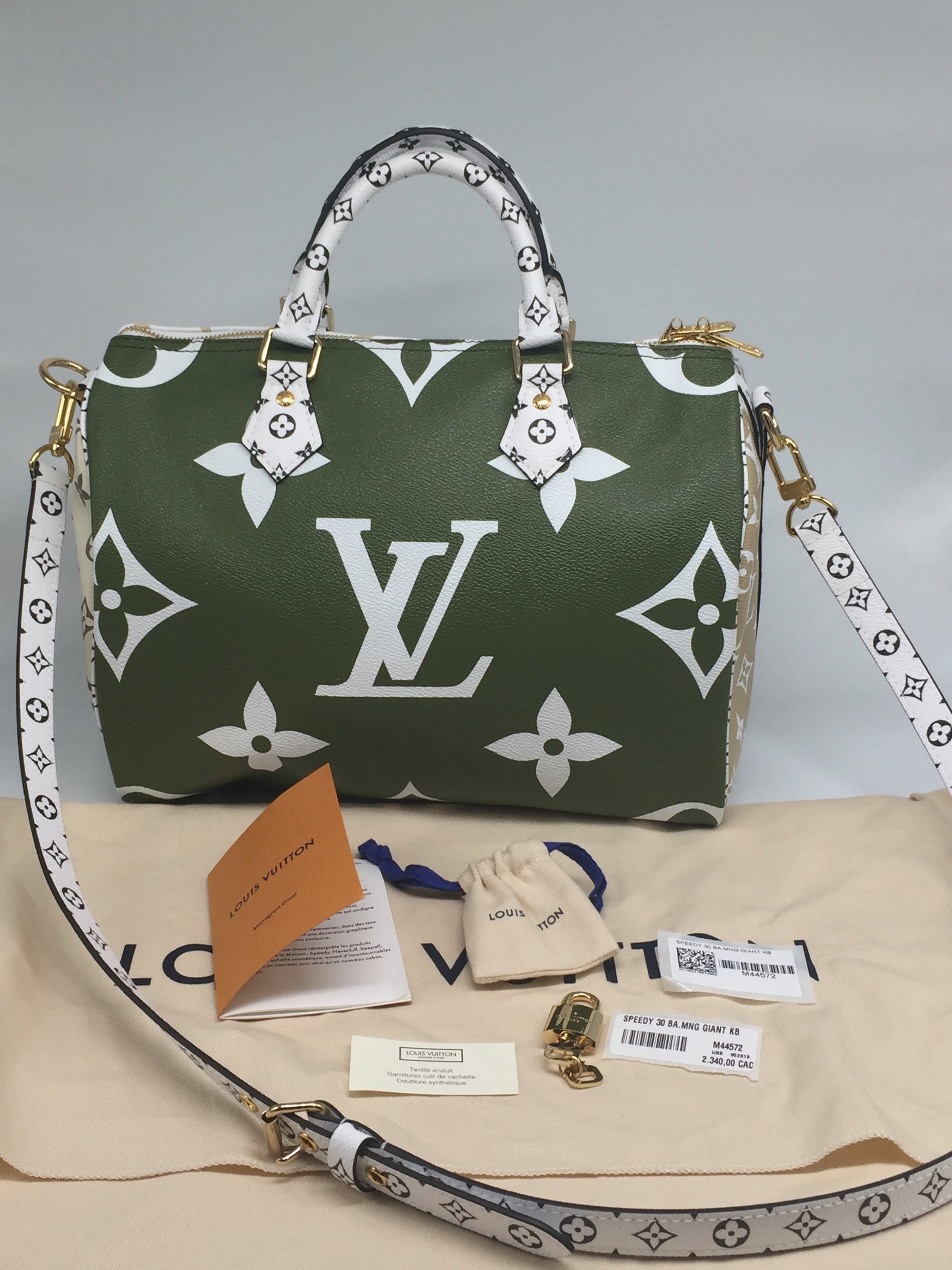 Louis Vuitton Speedy Bandouliere 30 in Monogram Canvas and Vachette - SOLD