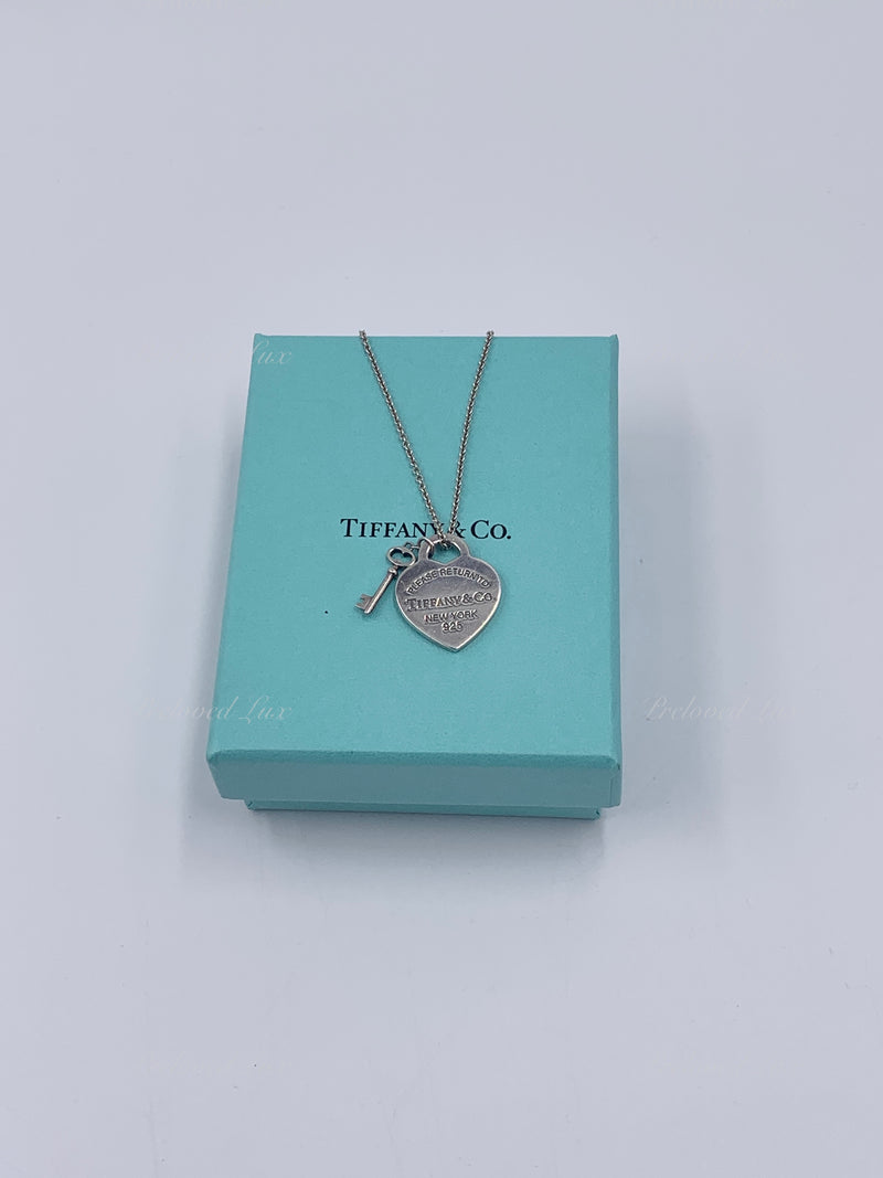 Sold-Tiffany & Co 925 Silver Return to Tiffany Heart Tag with Key Pendant Necklace
