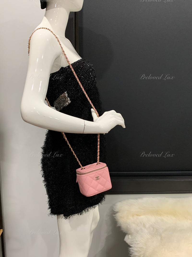 NWT! 💕22C CHANEL Sakura Pink Mini Square Vanity 💕Grained Gold HW Chain Bag