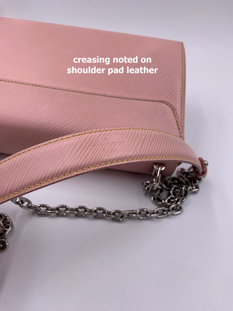 Twist leather crossbody bag Louis Vuitton Pink in Leather - 19983332