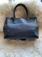 CHANEL Caviar leather Black Cerf Tote Bag with Strap