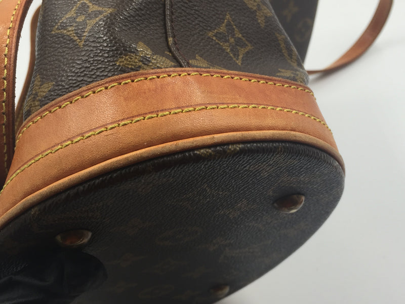 Auth LOUIS VUITTON Petit Bucket M42238 Monogram DK2008 Shoulder