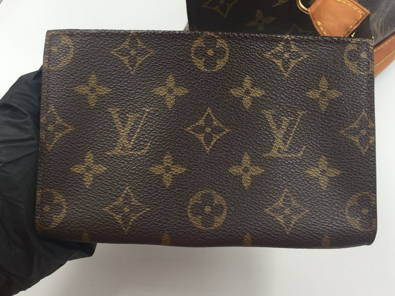 Sold-LOUIS VUITTON Monogram Bucket PM with Pouch M42238 – Preloved Lux