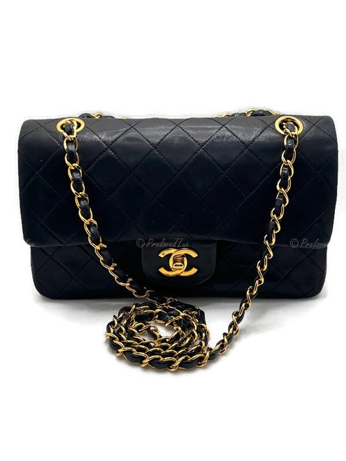 Chanel Black n Gold Perfect Meeting Small Hobo – allprelovedonly