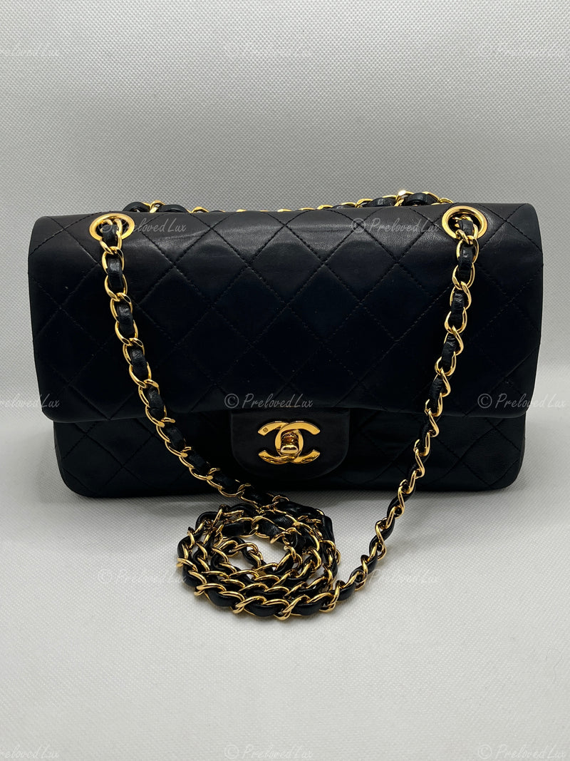 Chanel flap bag lambskin medium Luxury Bags  Wallets on Carousell