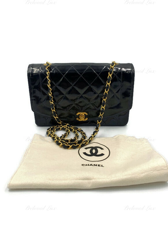 Diana leather handbag Chanel Black in Leather - 39074594