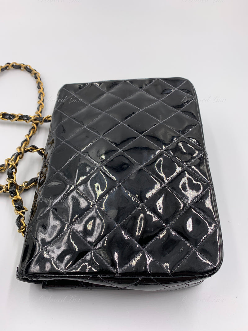 Chanel Handbag Vintage Square Classic Mini Single Flap Quilted Lambskin  Black Bag Preowned Leather ref.674003 - Joli Closet