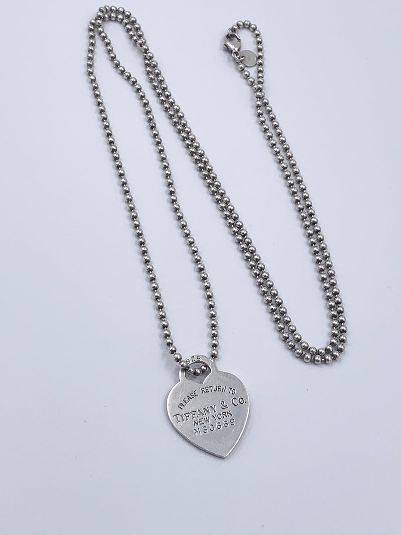 Sold-Tiffany & Co 925 Silver Return to Tiffany Heart Tag Necklace