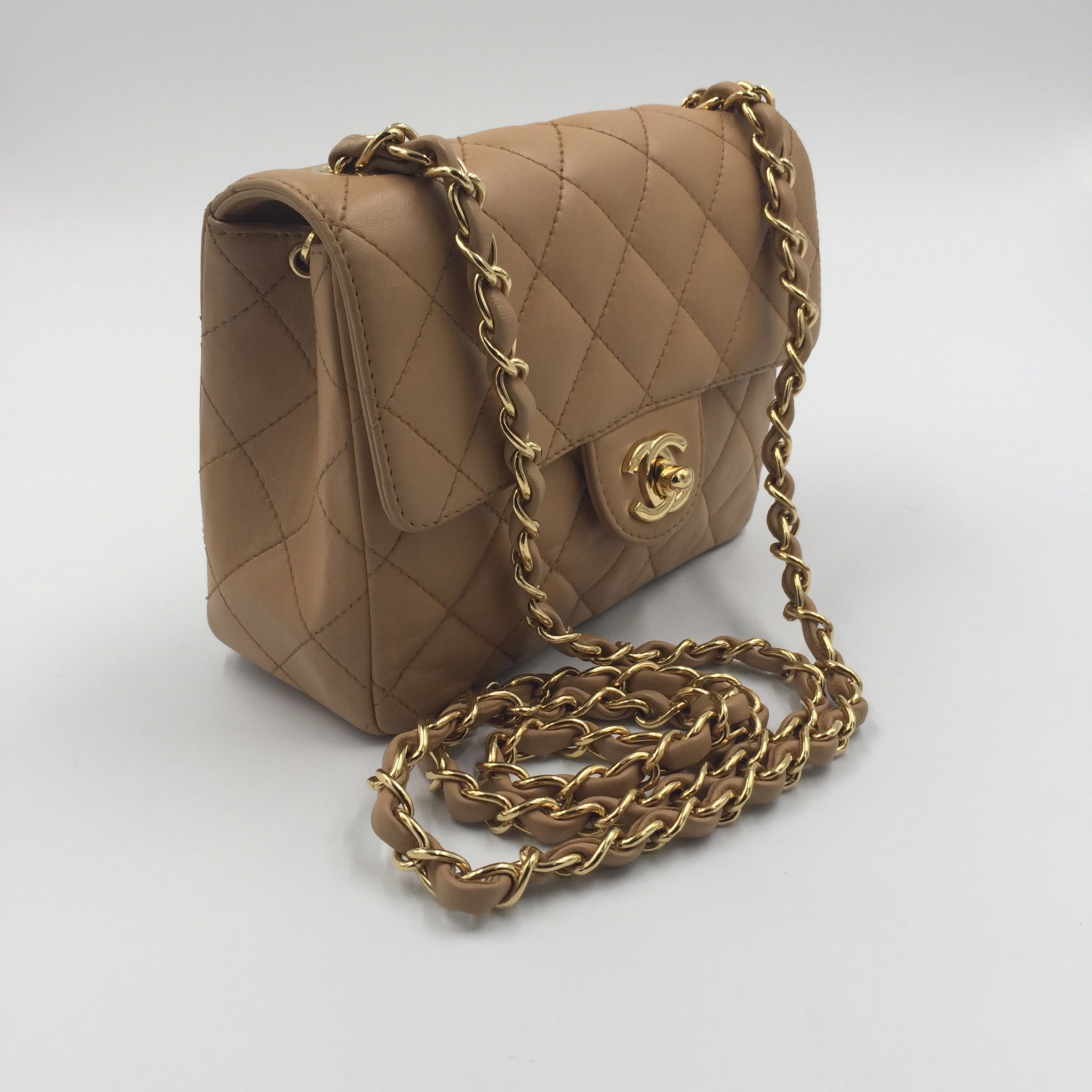 Sold-CHANEL Classic Lambskin Chain Single Mini Square Flap bag Beige/g –  Preloved Lux