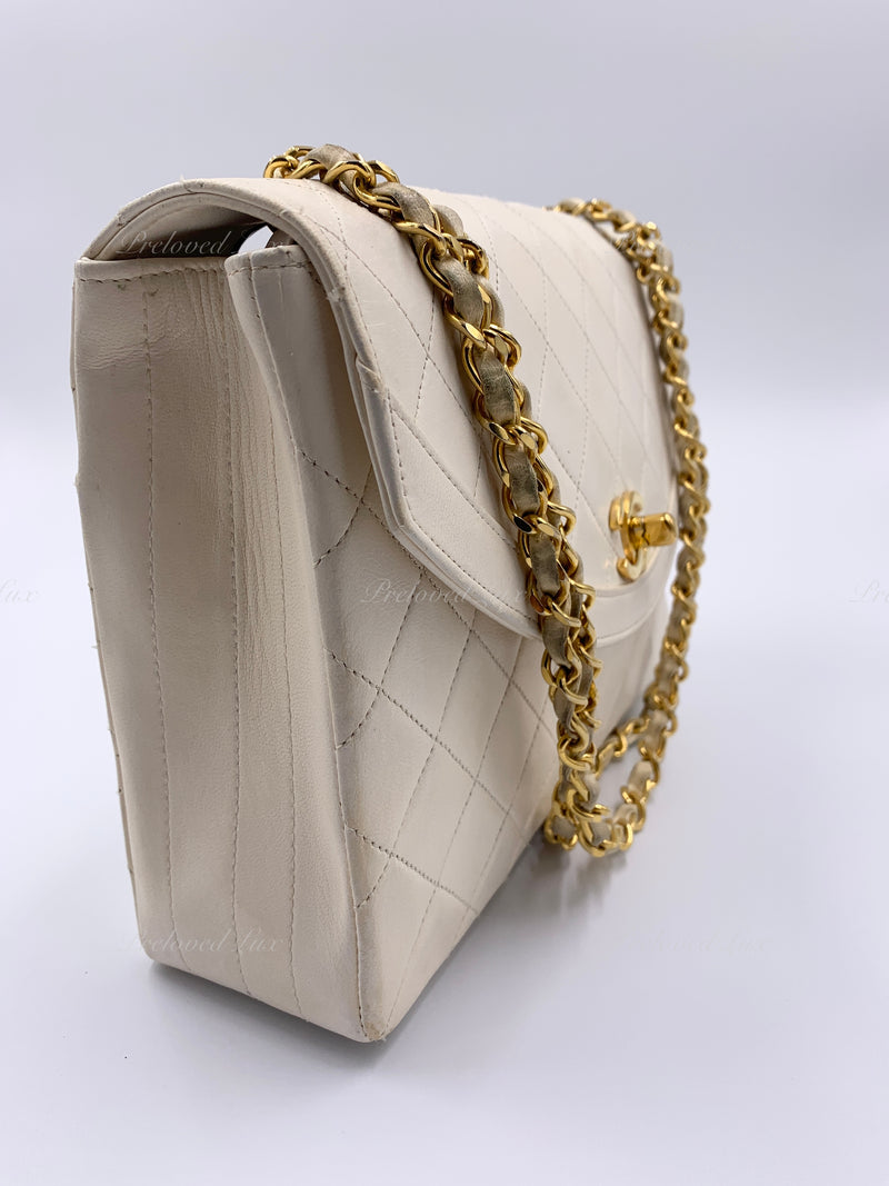 Sold-CHANEL Vintage Lambskin Double Chain Flap Bag Medium Size white/gold