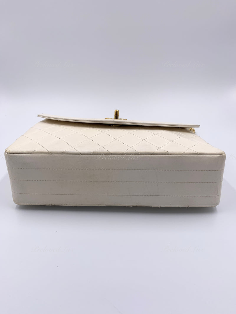 Sold-CHANEL Vintage Lambskin Double Chain Flap Bag Medium Size white/gold