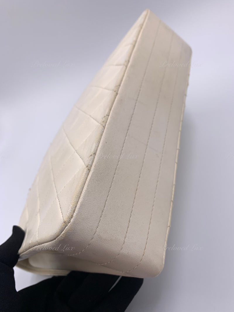 Sold-CHANEL Vintage Lambskin Double Chain Flap Bag Medium Size white/gold