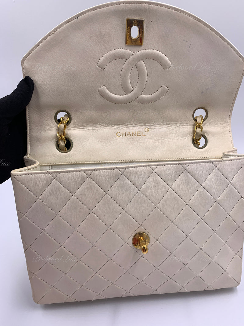 Sold-CHANEL Vintage Lambskin Double Chain Flap Bag Medium Size white/gold