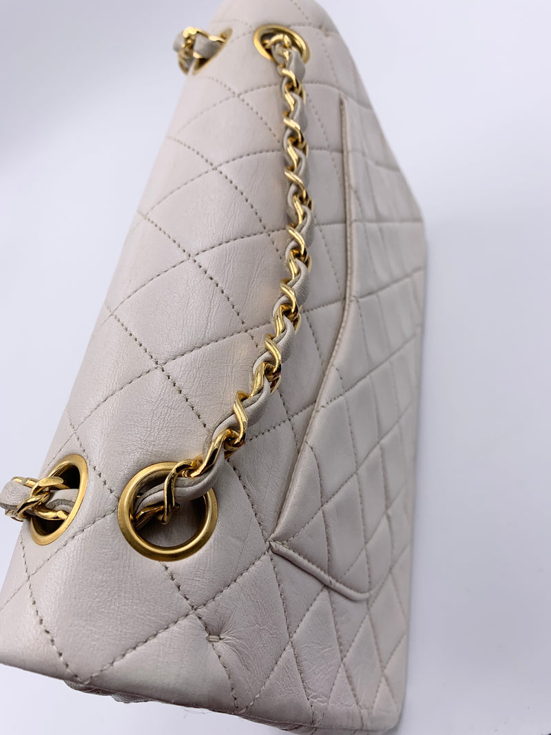 CHANEL CC Small Classic Double Flap - white - Gold Hardware