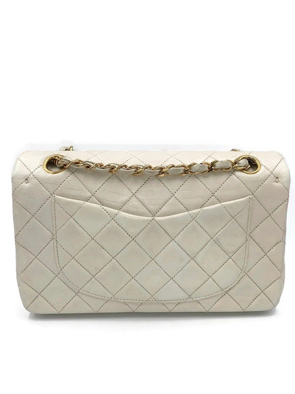 CHANEL CC Small Classic Double Flap - white - Gold Hardware