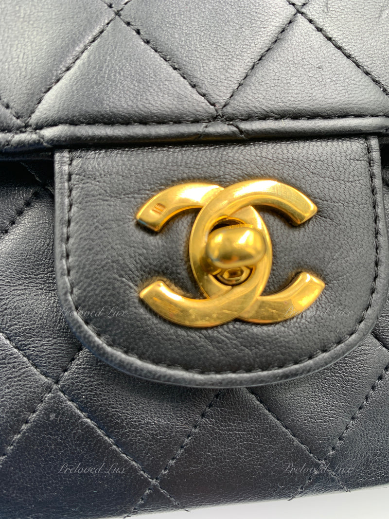CHANEL Classic Lambskin Vintage Medium Large Double Chain Flap Bag Black /  Gold Hardware - Preloved Lux Canada Authentic.