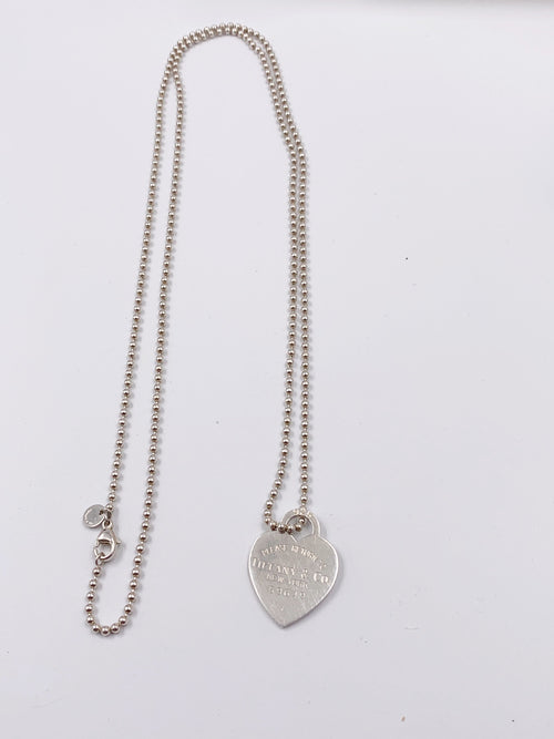 Sold-Tiffany & Co 925 Silver Return to Tiffany Heart Tag Necklace