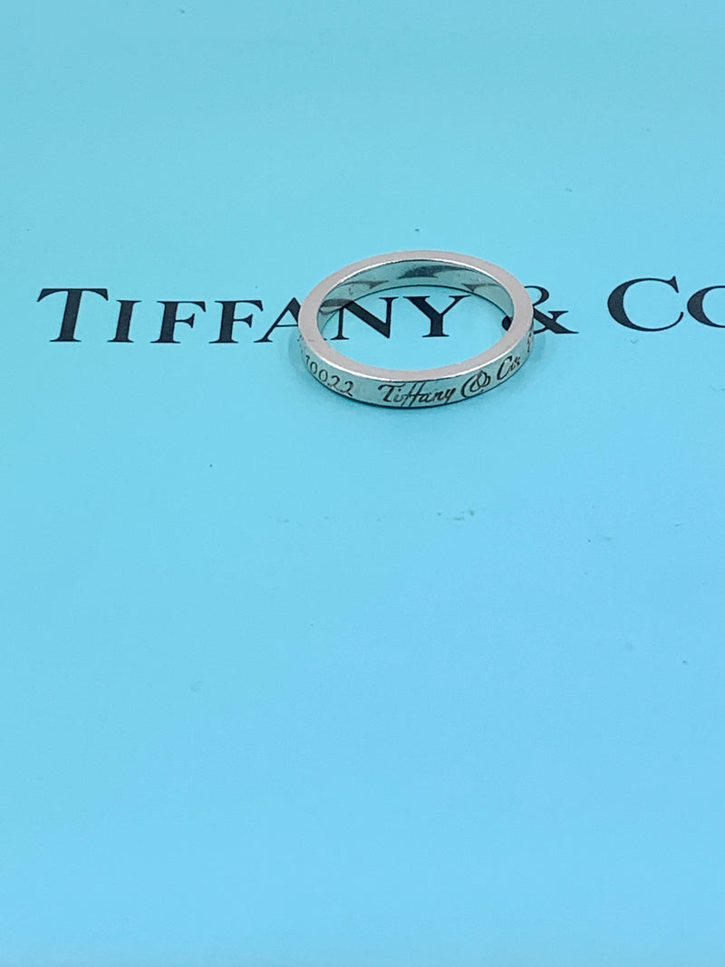 Sold-Tiffany & Co "727 Fifth Avenue New York, NY 10022" Silver Ring Size 6