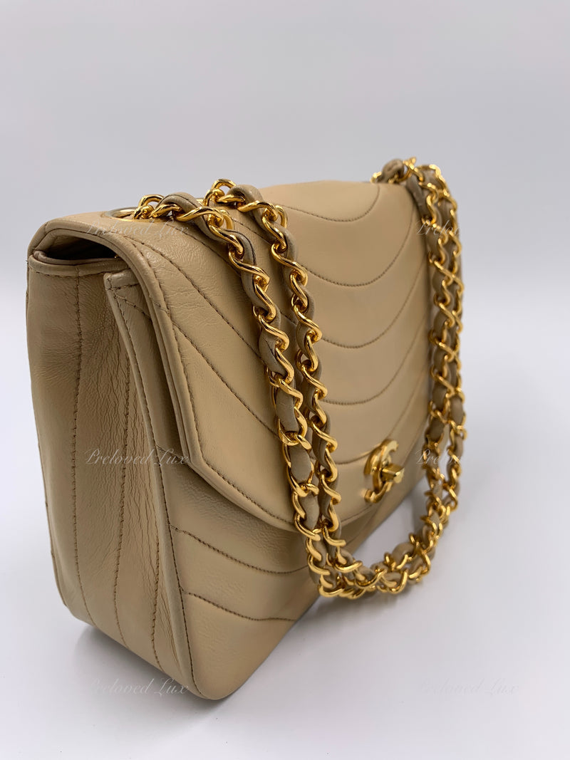CHANEL Lambskin Beige Vintage Flap Bag / gold hardware - Preloved Lux  Canada AUthentic.