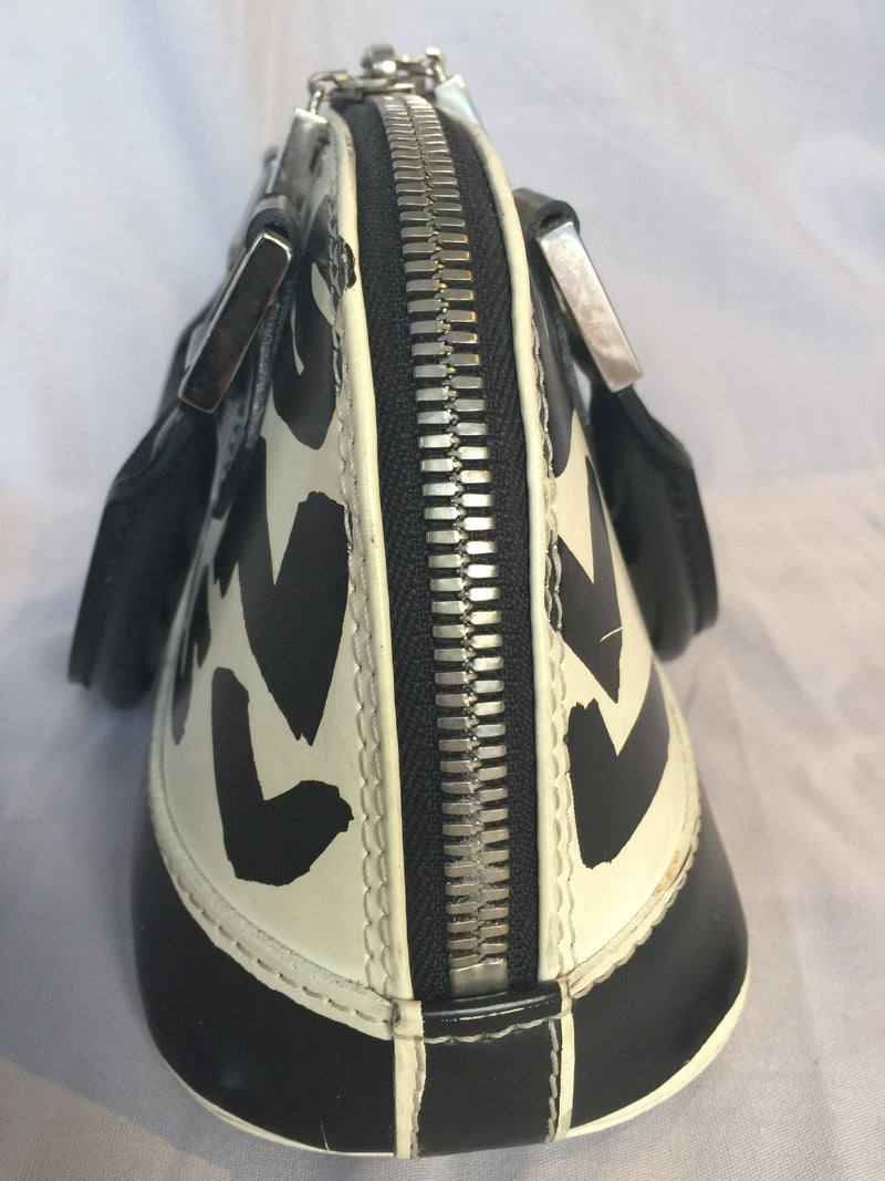 LOUIS VUITTON SPROUSE BLACK WHITE GRAFFITI ALMA PM HANDBAG